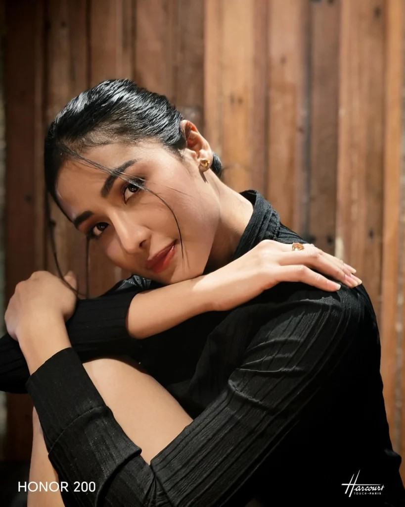 Sanya Lopez-hot51live