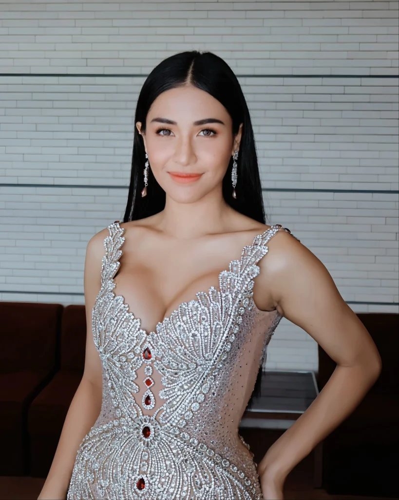 Sanya Lopez-hot51live