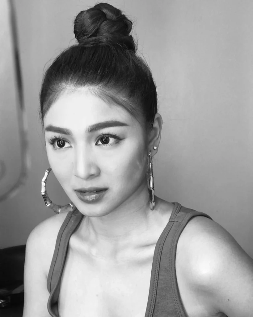 nadine-lustre-hot51live