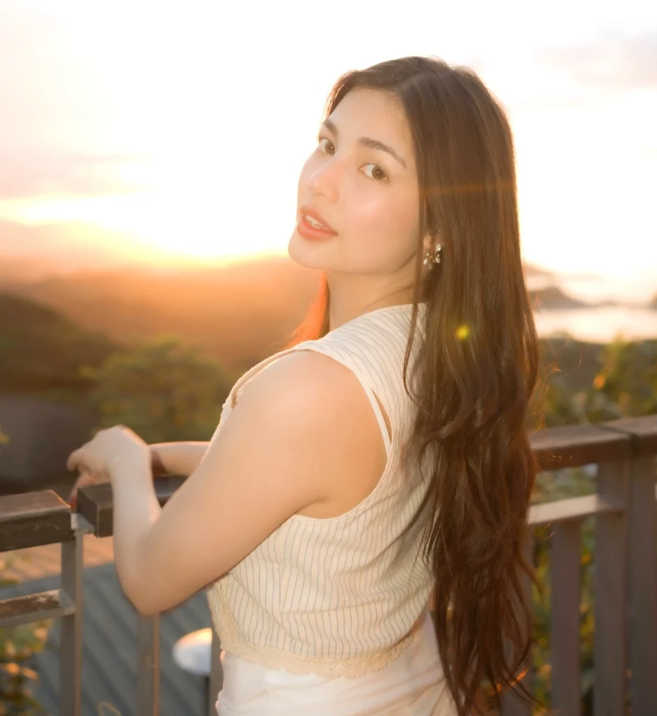 Jane De Leon-hot51live